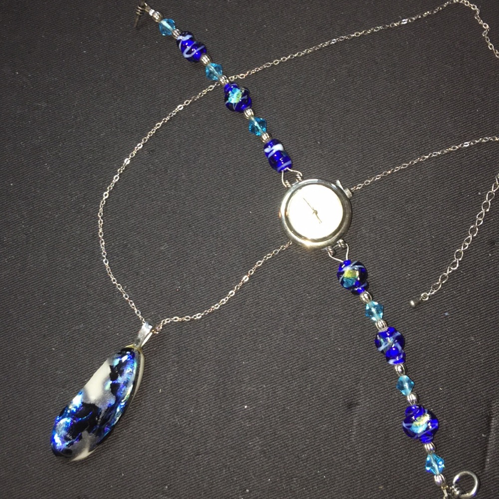 Matching Watch & Necklace NWOT Battery Lock On